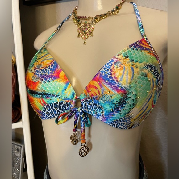 💚Small Luli Fama Swim Top - Picture 2 of 7